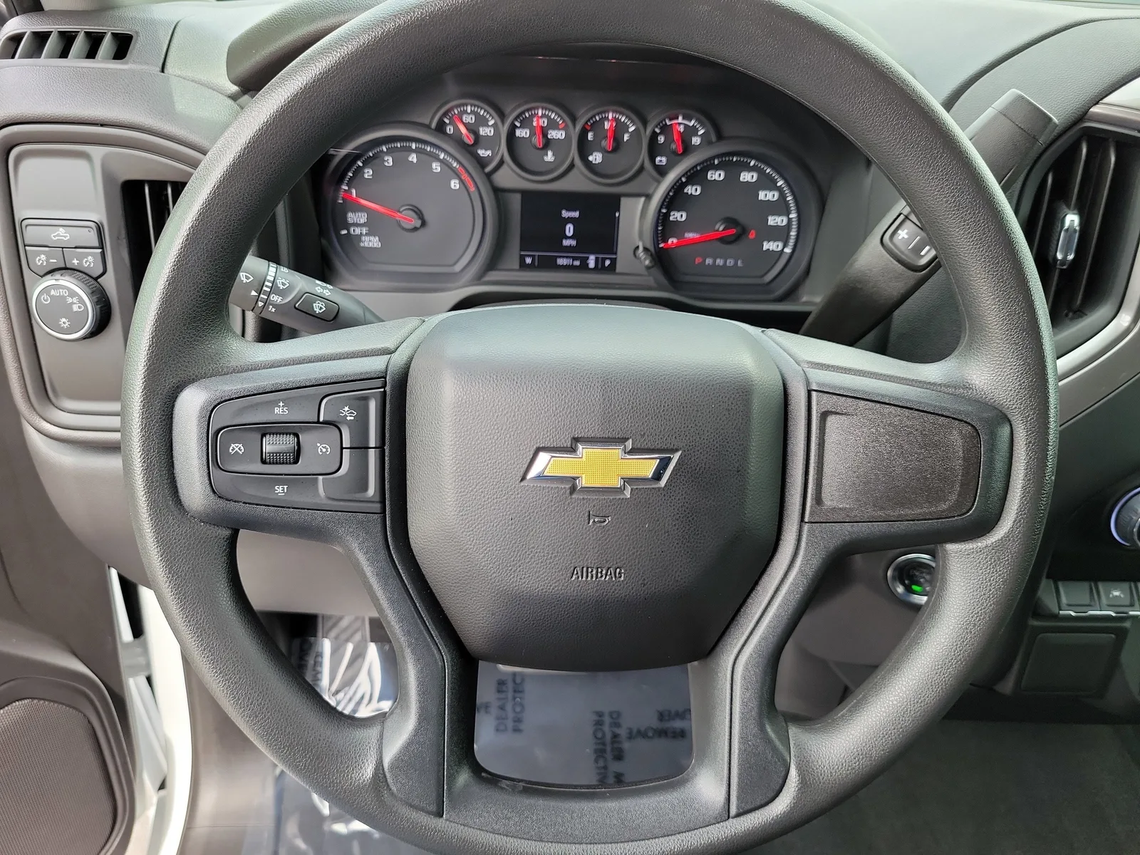 2024 Chevrolet Silverado 1500 Custom photo 18