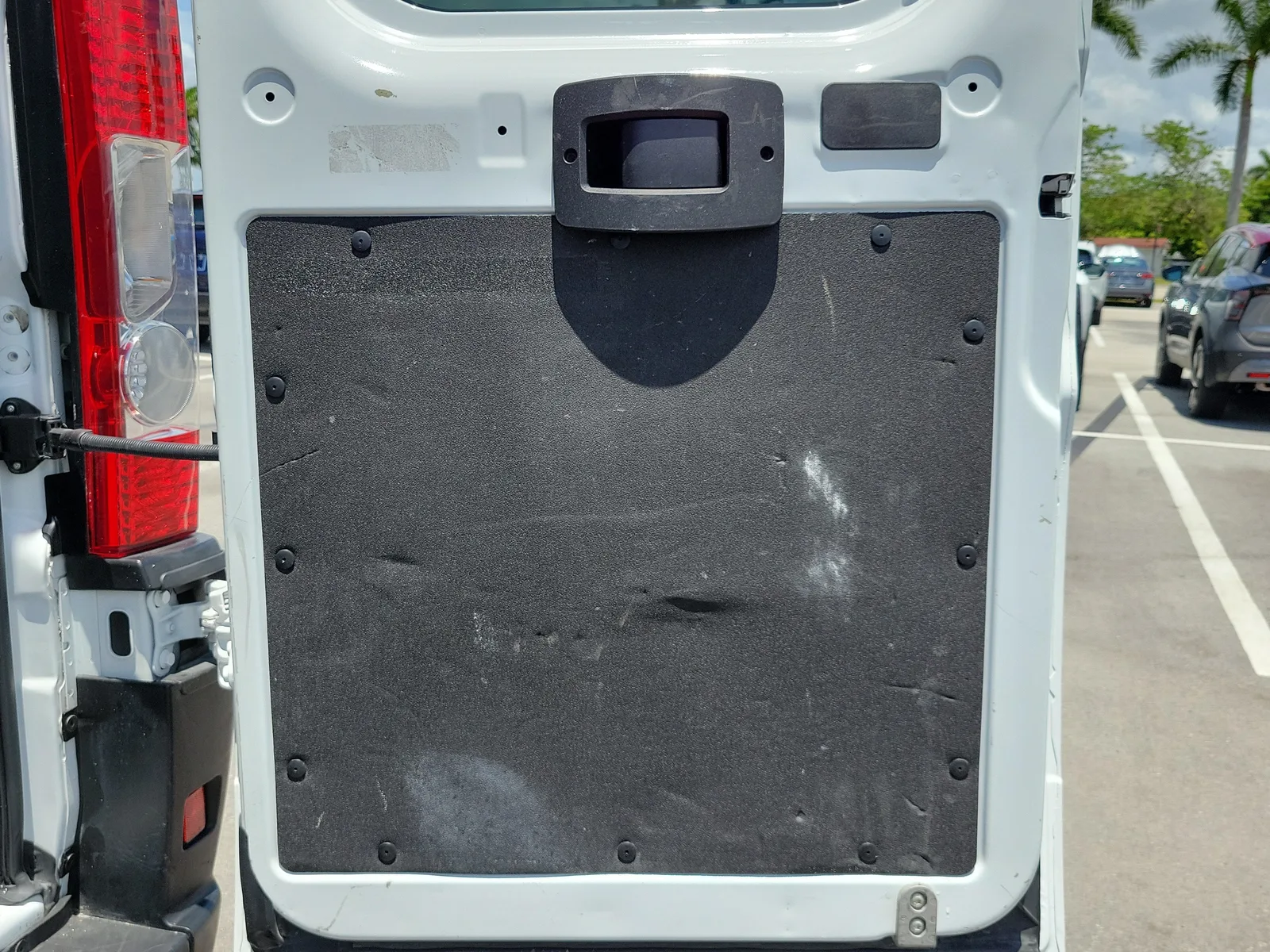 2025 RAM ProMaster Cargo Van Tradesman photo 15