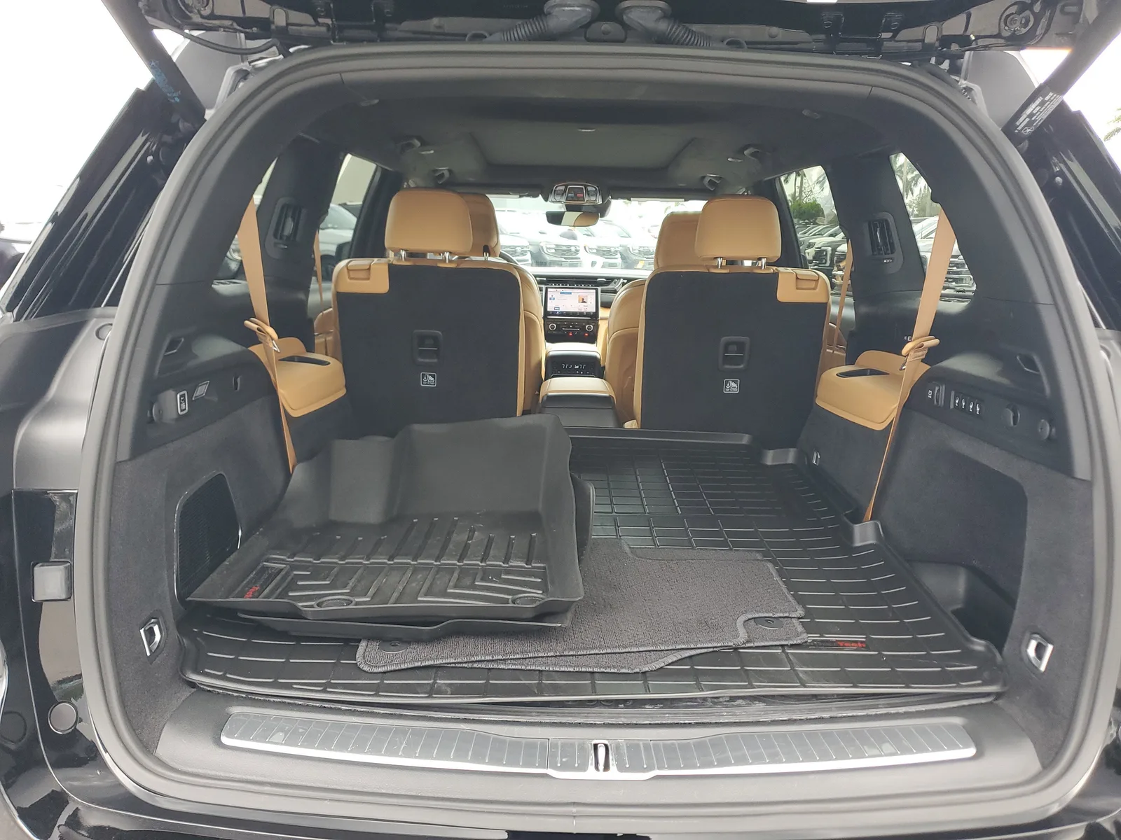 2024 Jeep Grand Cherokee L Summit Reserve 4WD photo 18