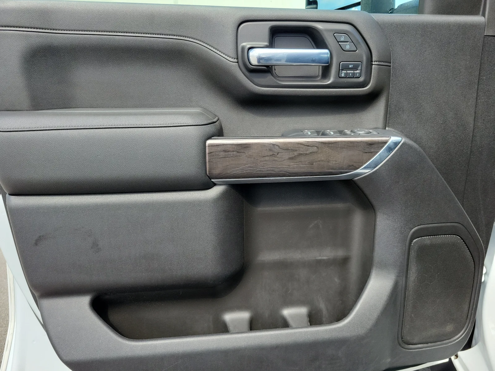 2022 Chevrolet Silverado 2500HD LTZ 4WD Diesel photo 20