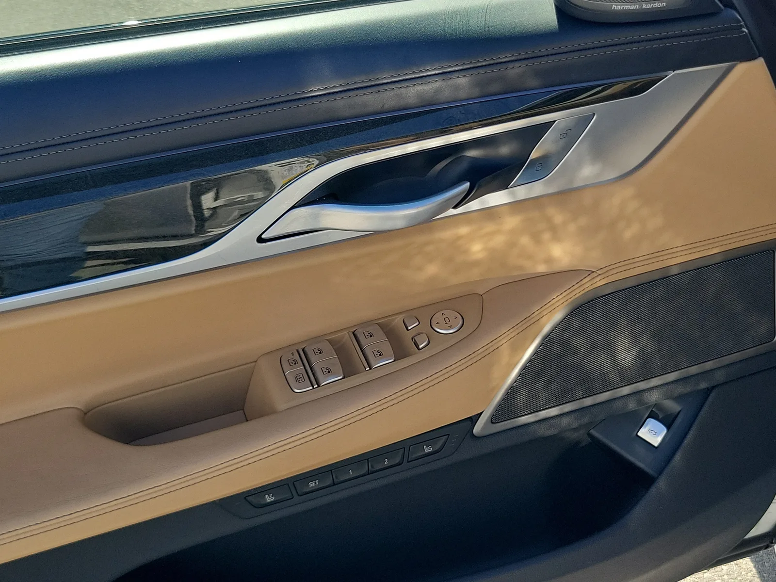 2021 BMW 7 Series 750i xDrive photo 29