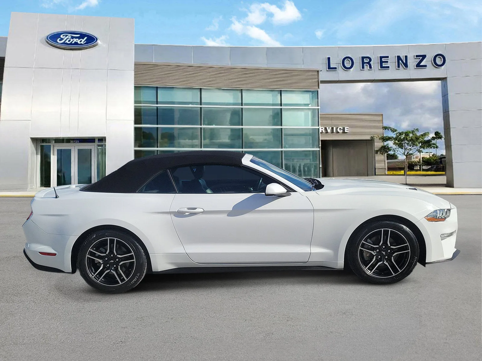 2022 Ford Mustang EcoBoost Premium photo 4