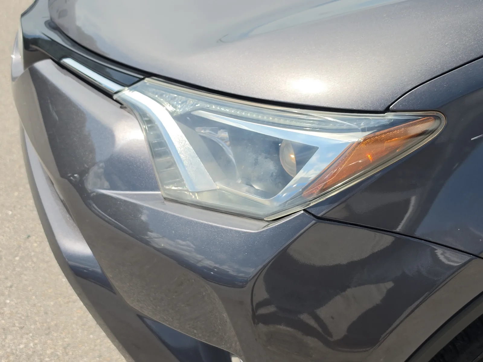 2017 Toyota RAV4 XLE photo 24