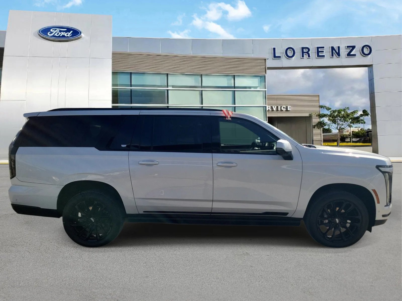 2025 Cadillac Escalade ESV 4WD Sport photo 4