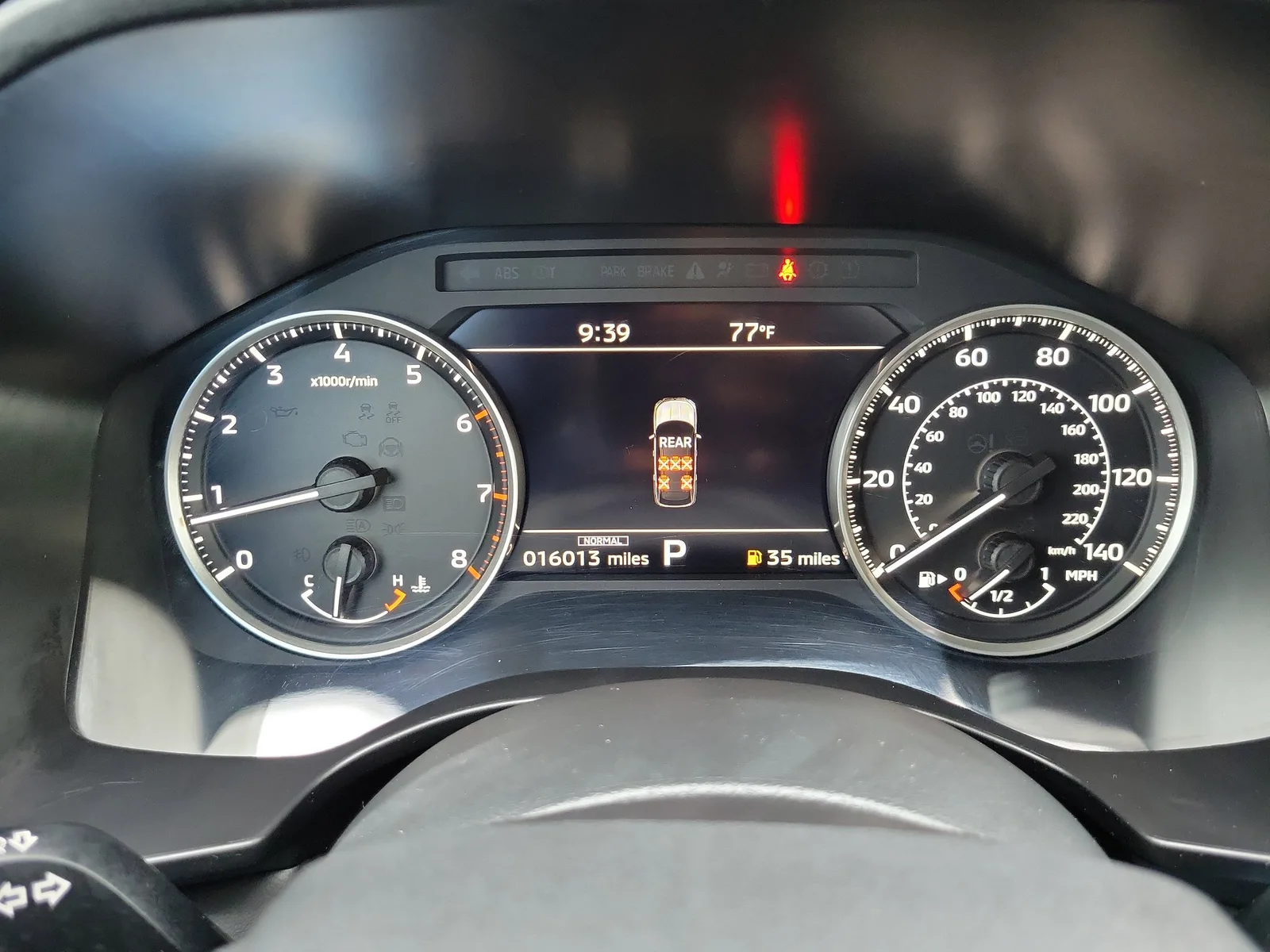2025 Mitsubishi Outlander SE photo 33