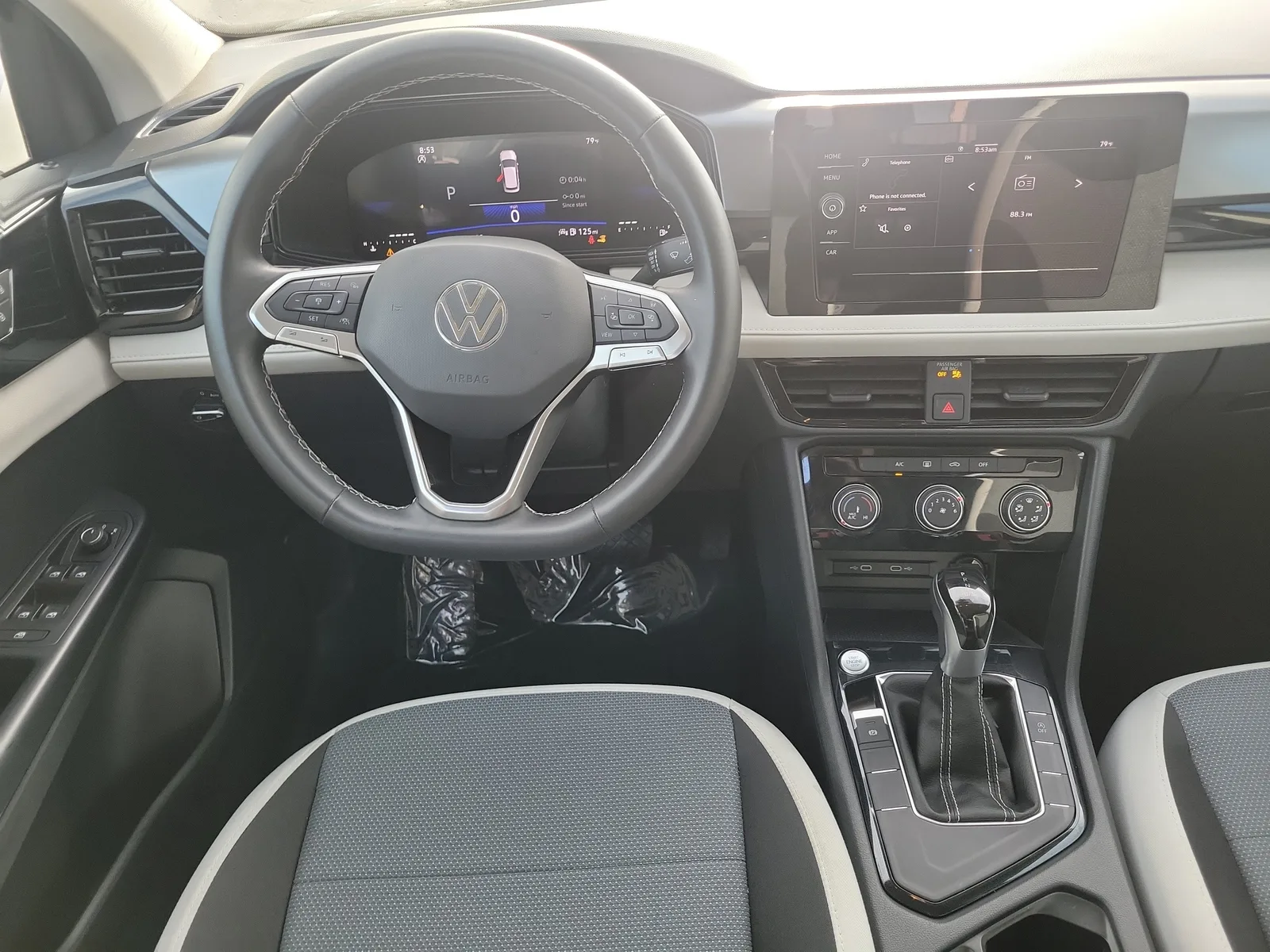 2025 Volkswagen Taos S photo 19