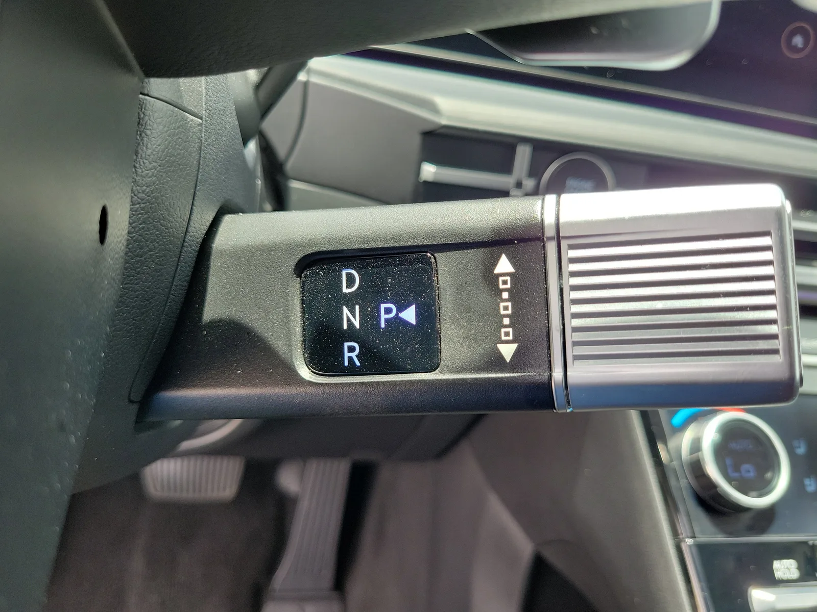 2025 Hyundai Santa Fe Limited photo 26