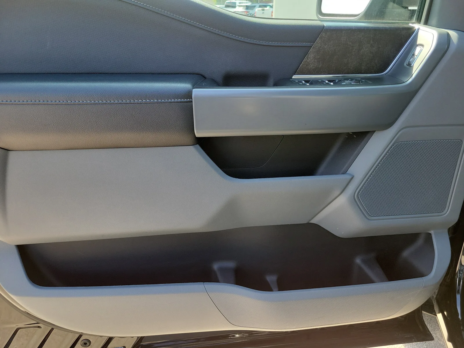 2022 Ford F-150 XLT photo 24