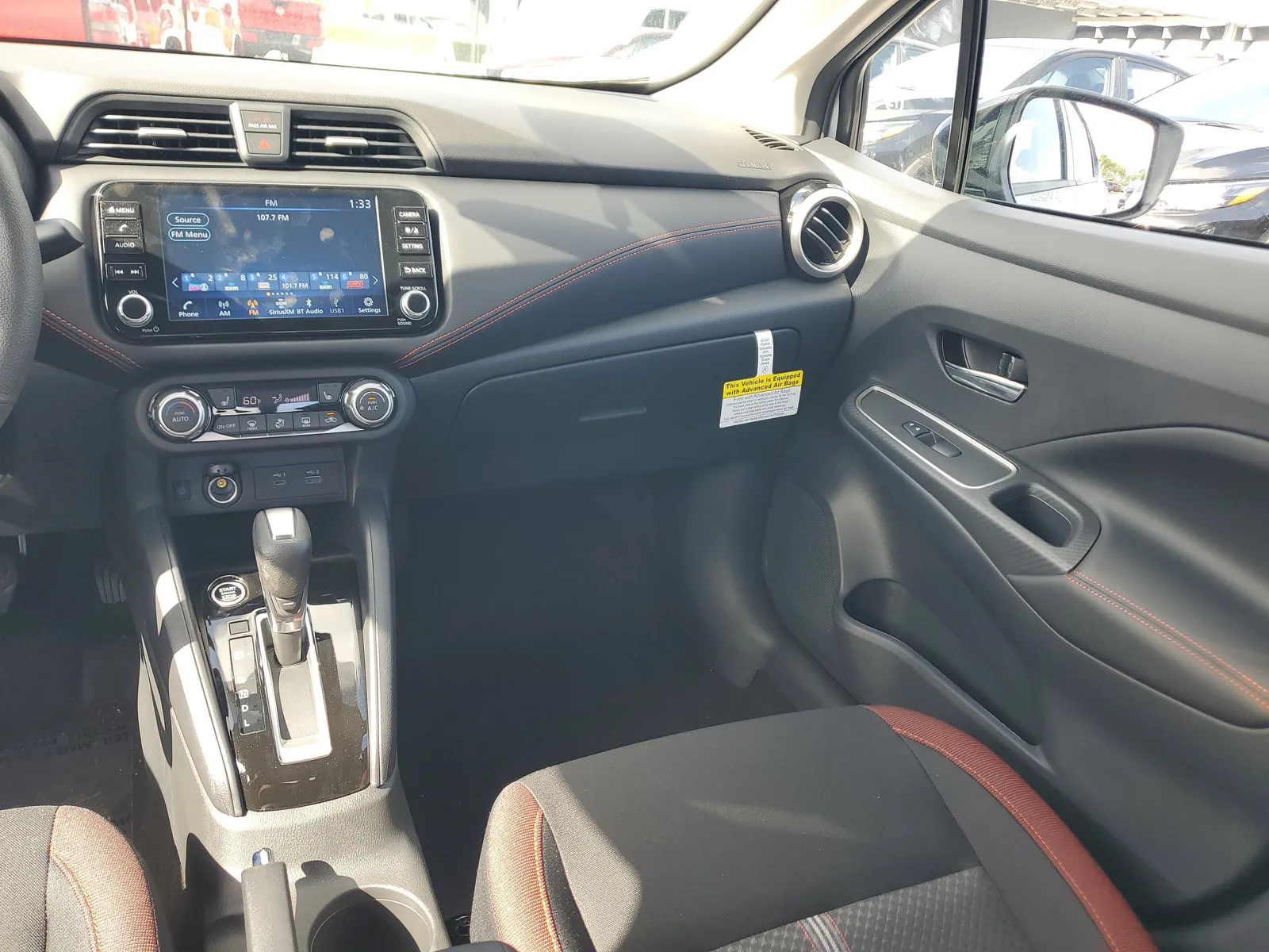 2025 Nissan Versa SR photo 13