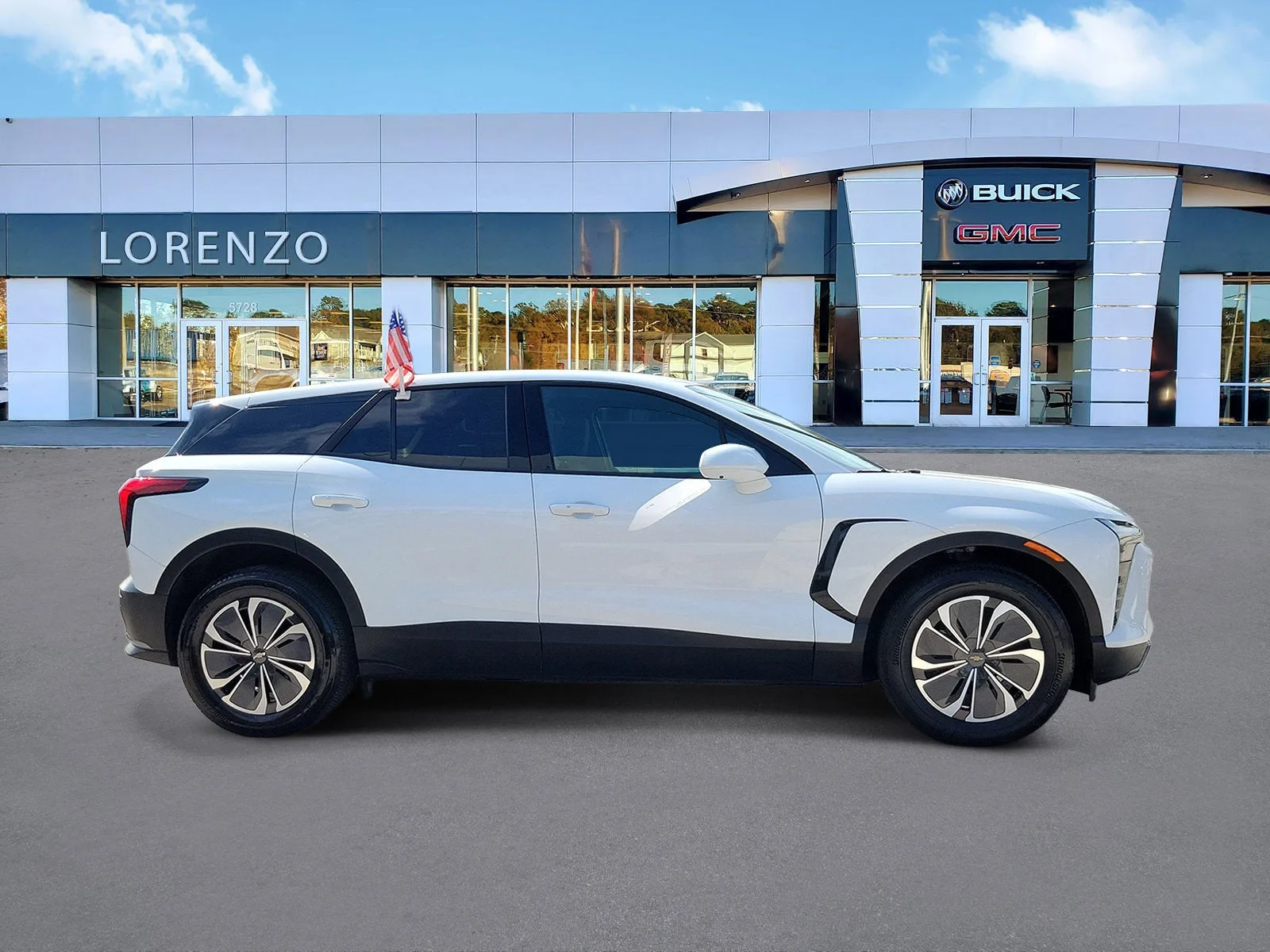 2025 Chevrolet Blazer EV LT photo 4