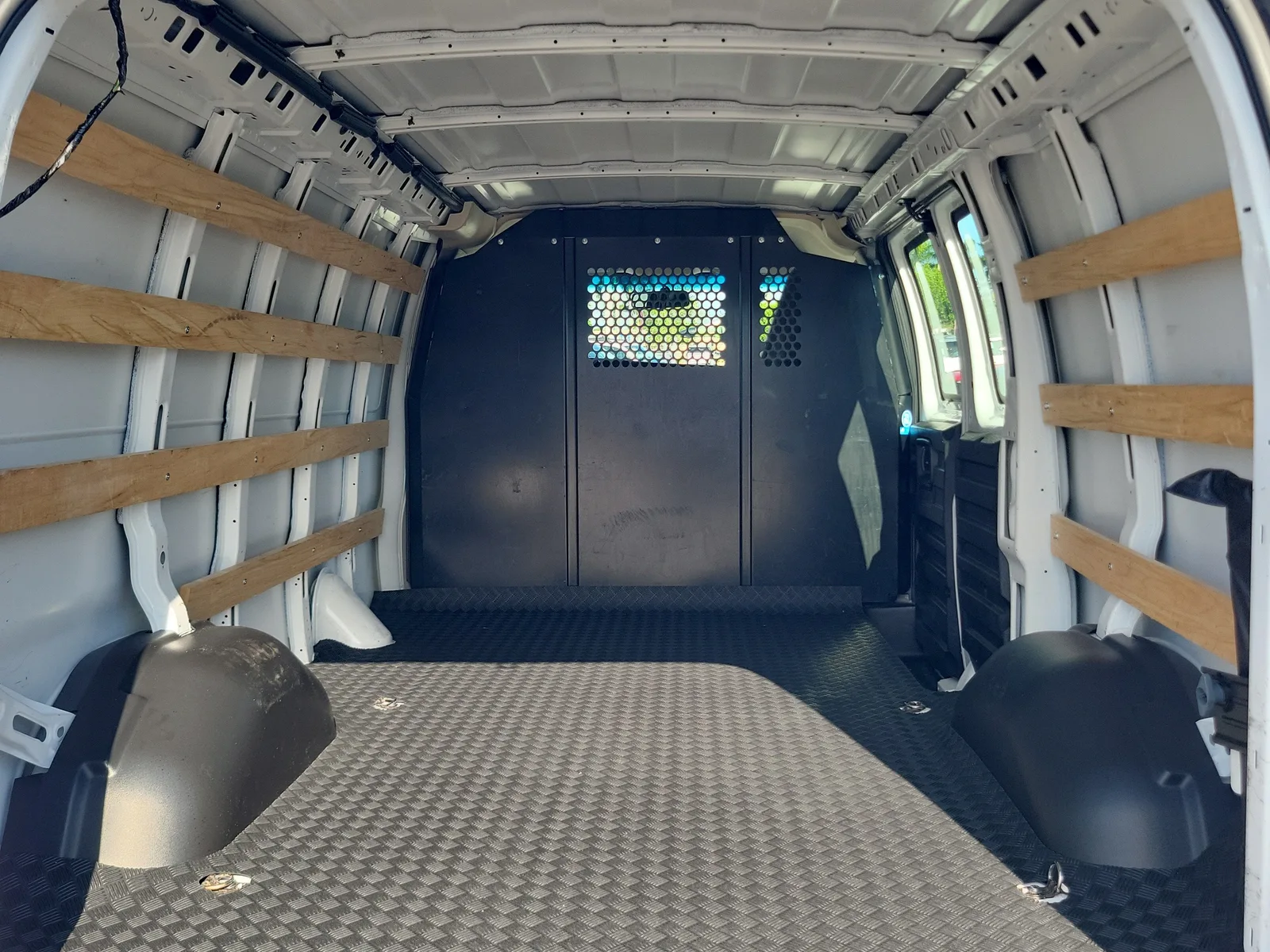 2025 Chevrolet Express Cargo Van Work Van photo 13