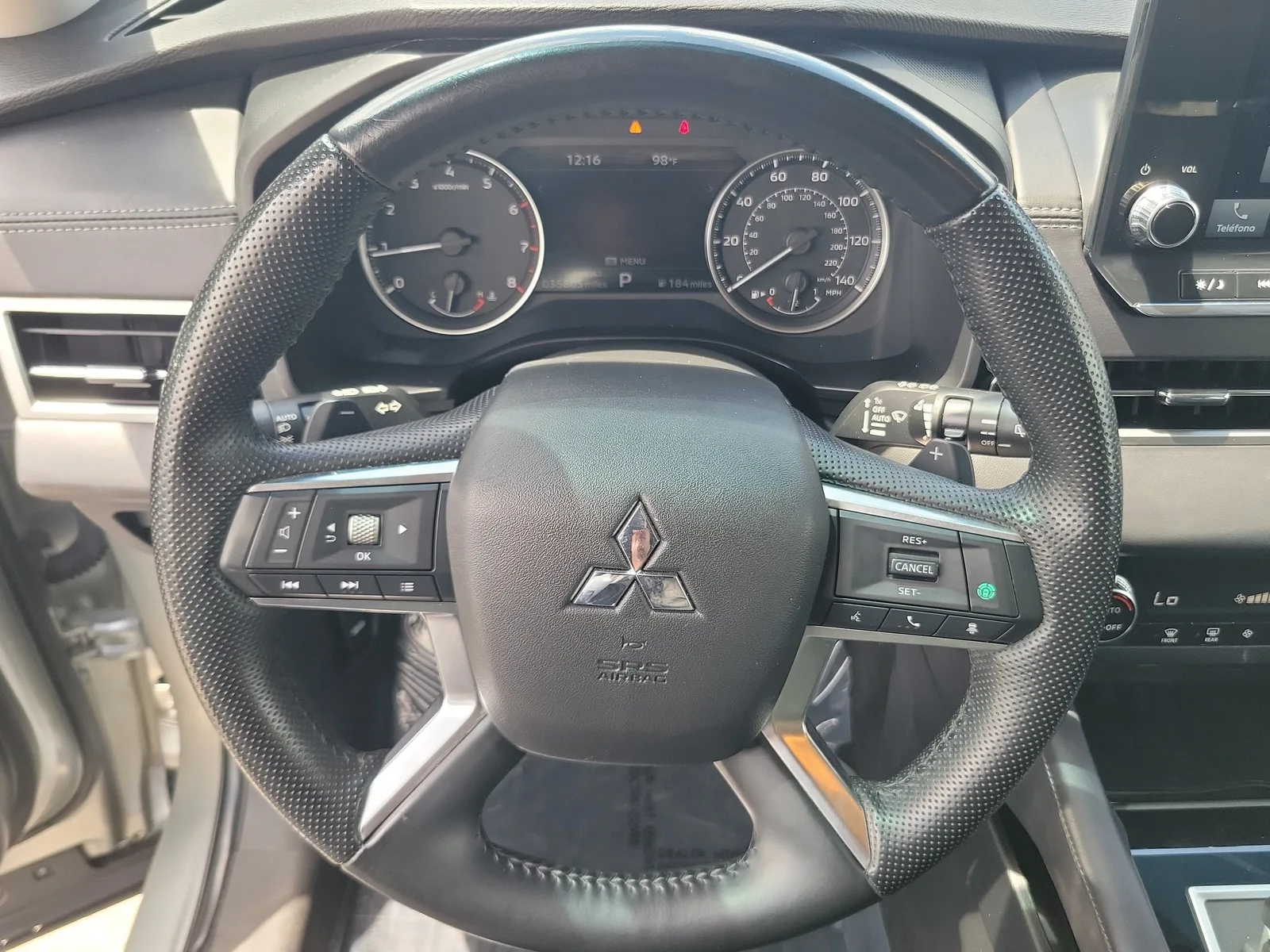 2024 Mitsubishi Outlander SE photo 21