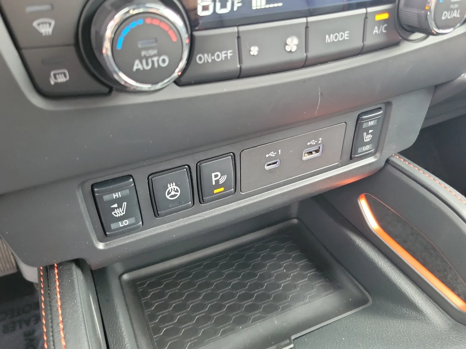 2025 Nissan Frontier Crew Cab PRO-X® photo 24