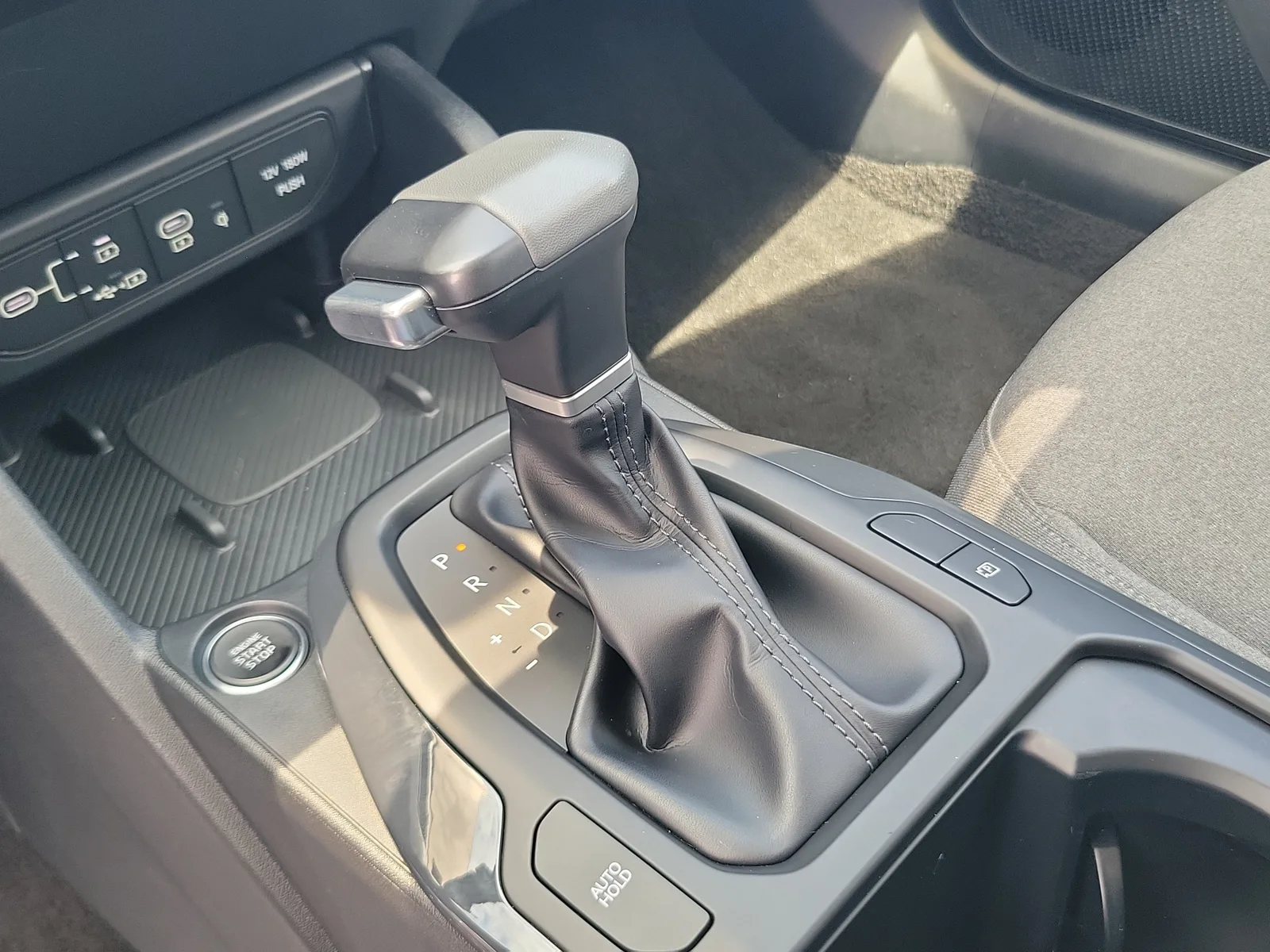 2025 Kia K4 EX photo 23