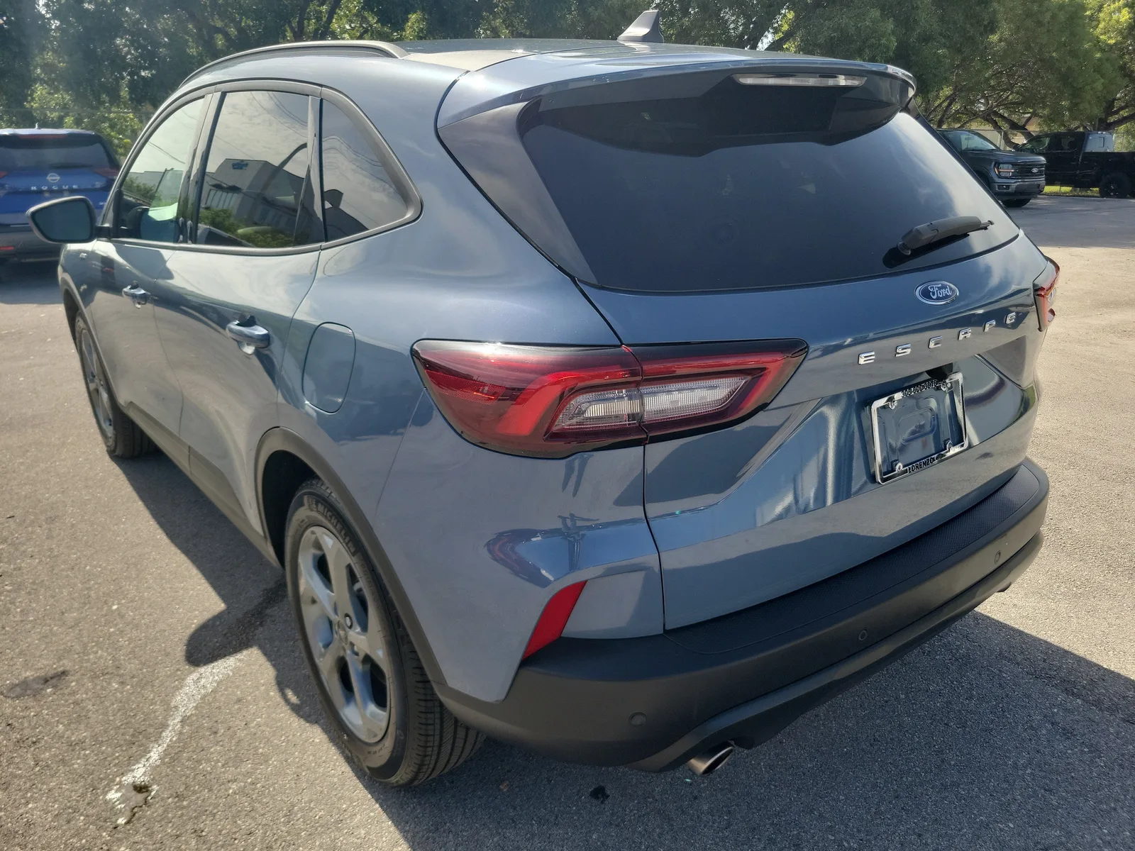 2025 Ford Escape ST-Line photo 7