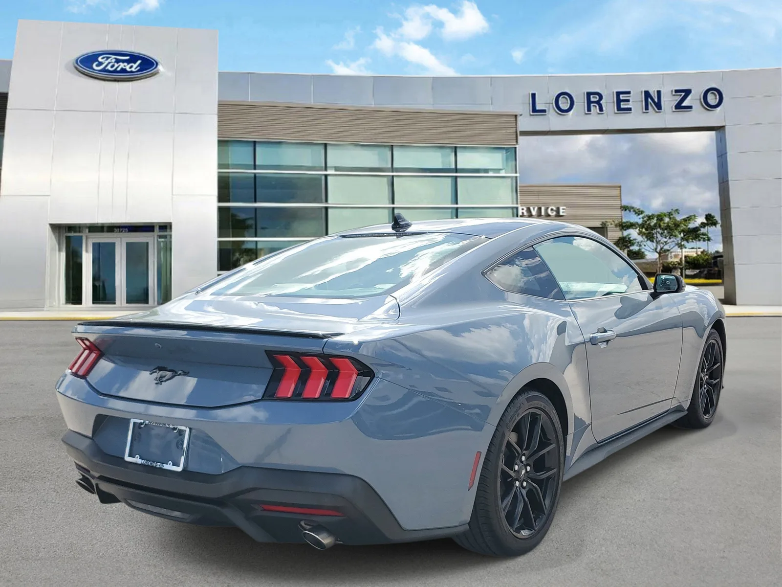 2025 Ford Mustang EcoBoost Premium photo 5