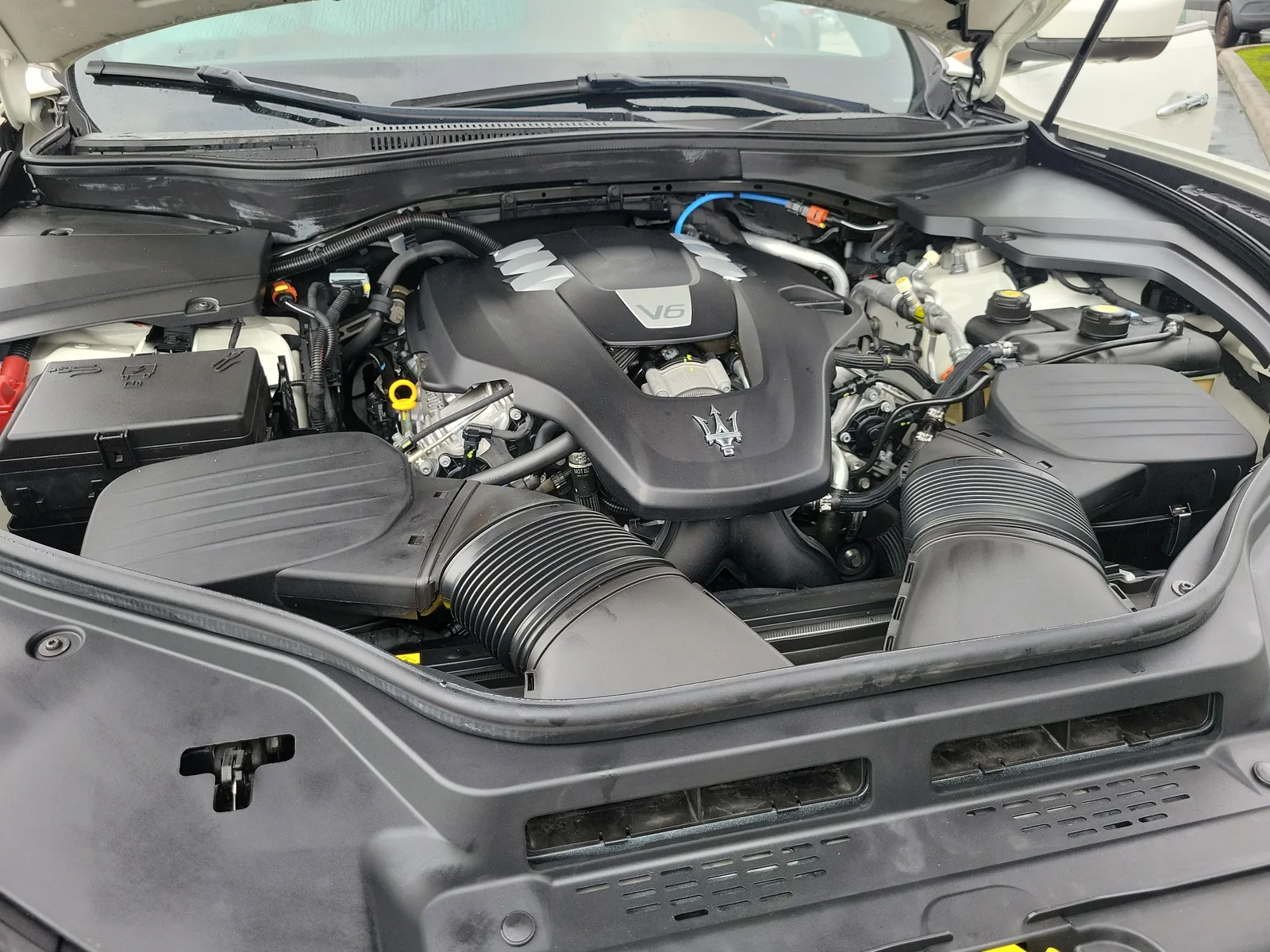 2022 Maserati Levante GT photo 28