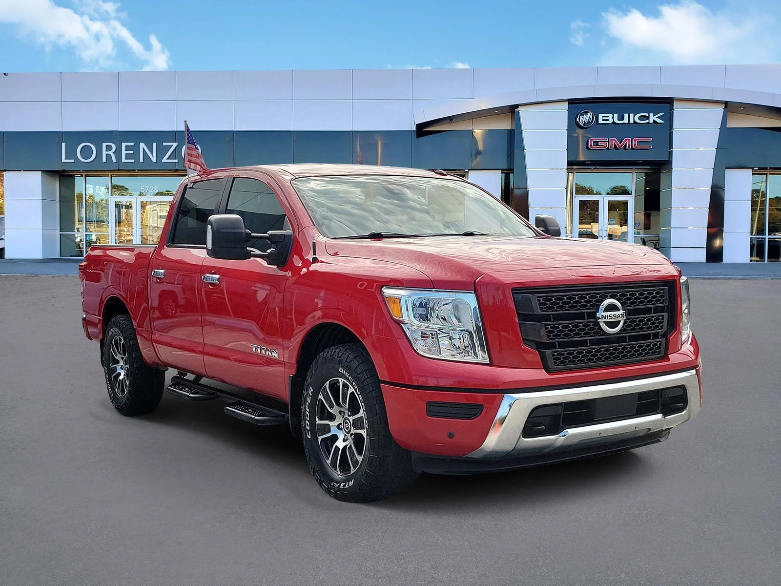 2021 Nissan Titan SV photo 3