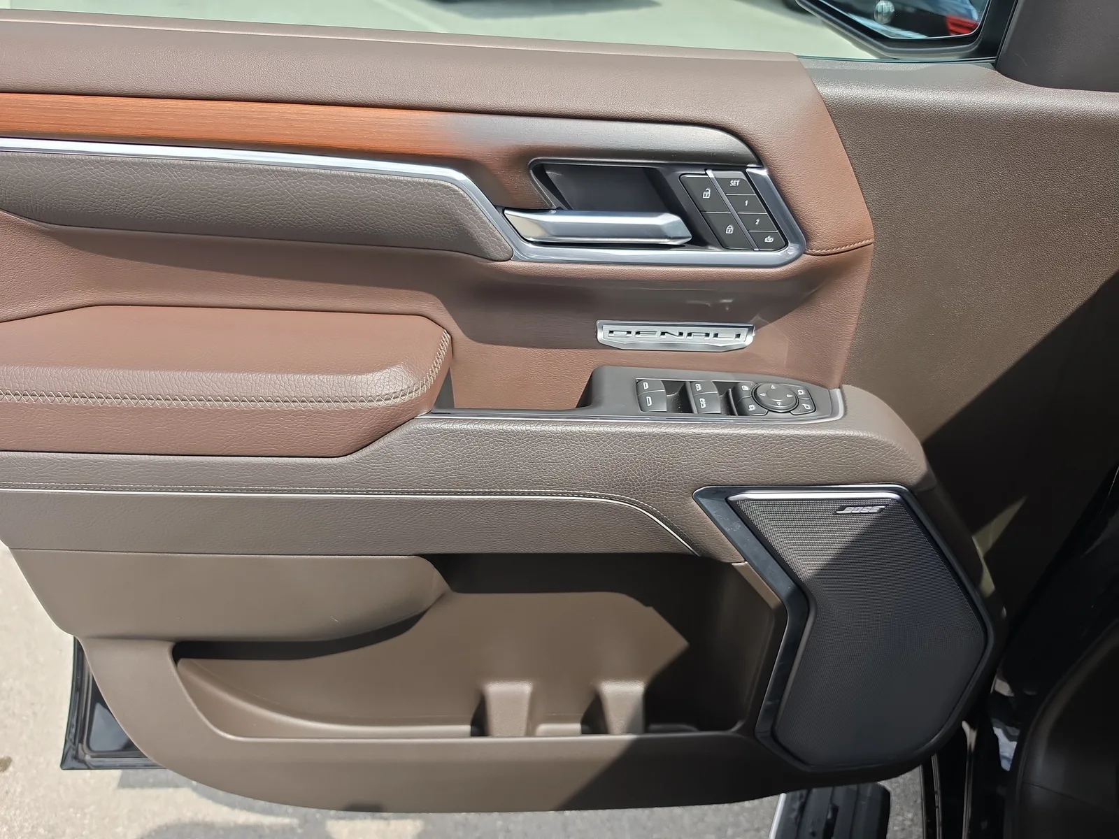 2025 GMC Sierra 1500 Denali 4WD Diesel photo 22