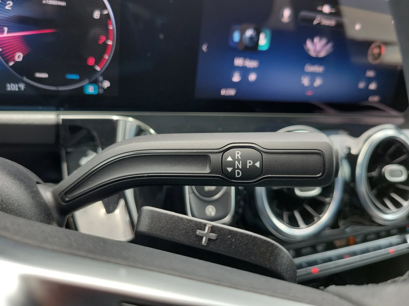 2025 Mercedes-Benz GLA GLA 250 photo 30