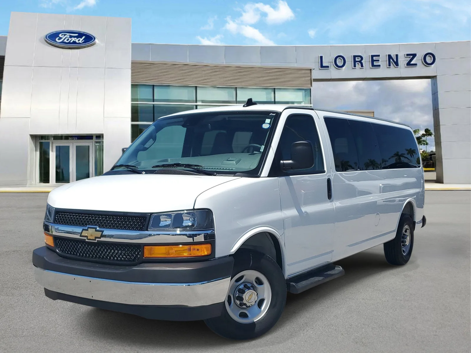 2025 Chevrolet Express Passenger