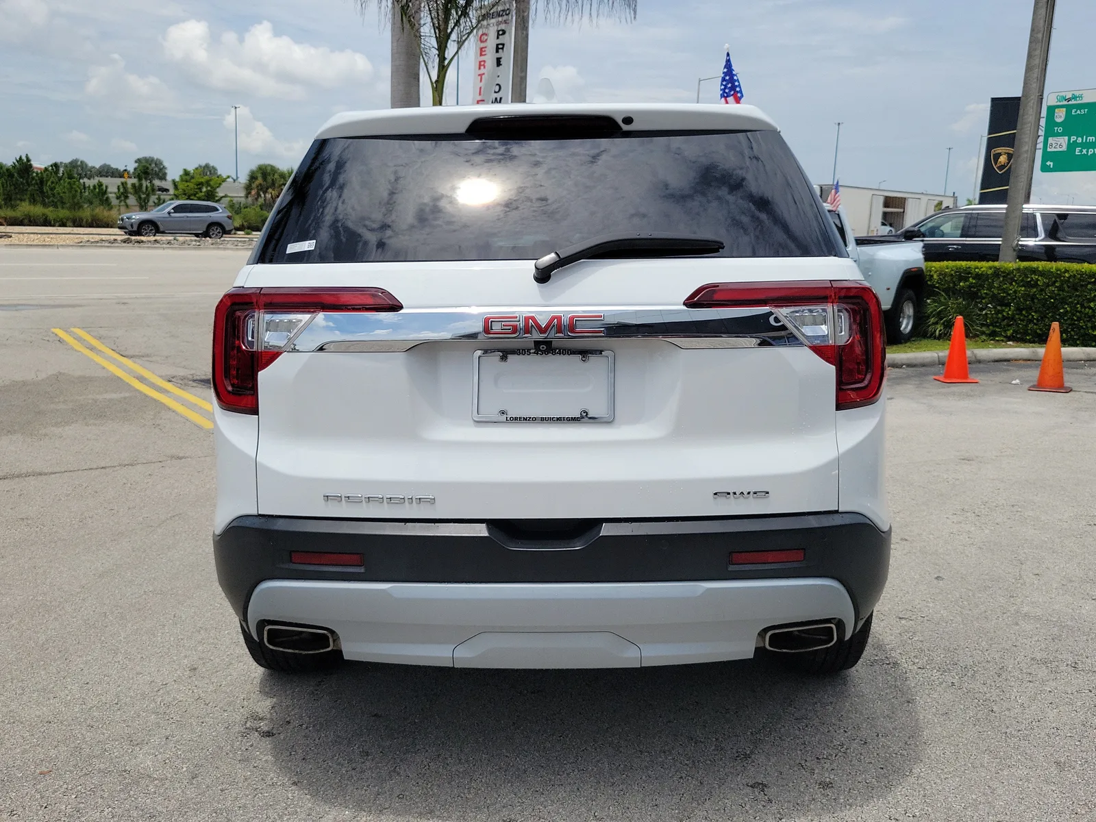 2021 GMC Acadia SLE photo 6