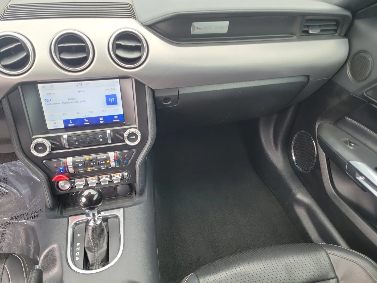 2022 Ford Mustang EcoBoost Premium photo 13