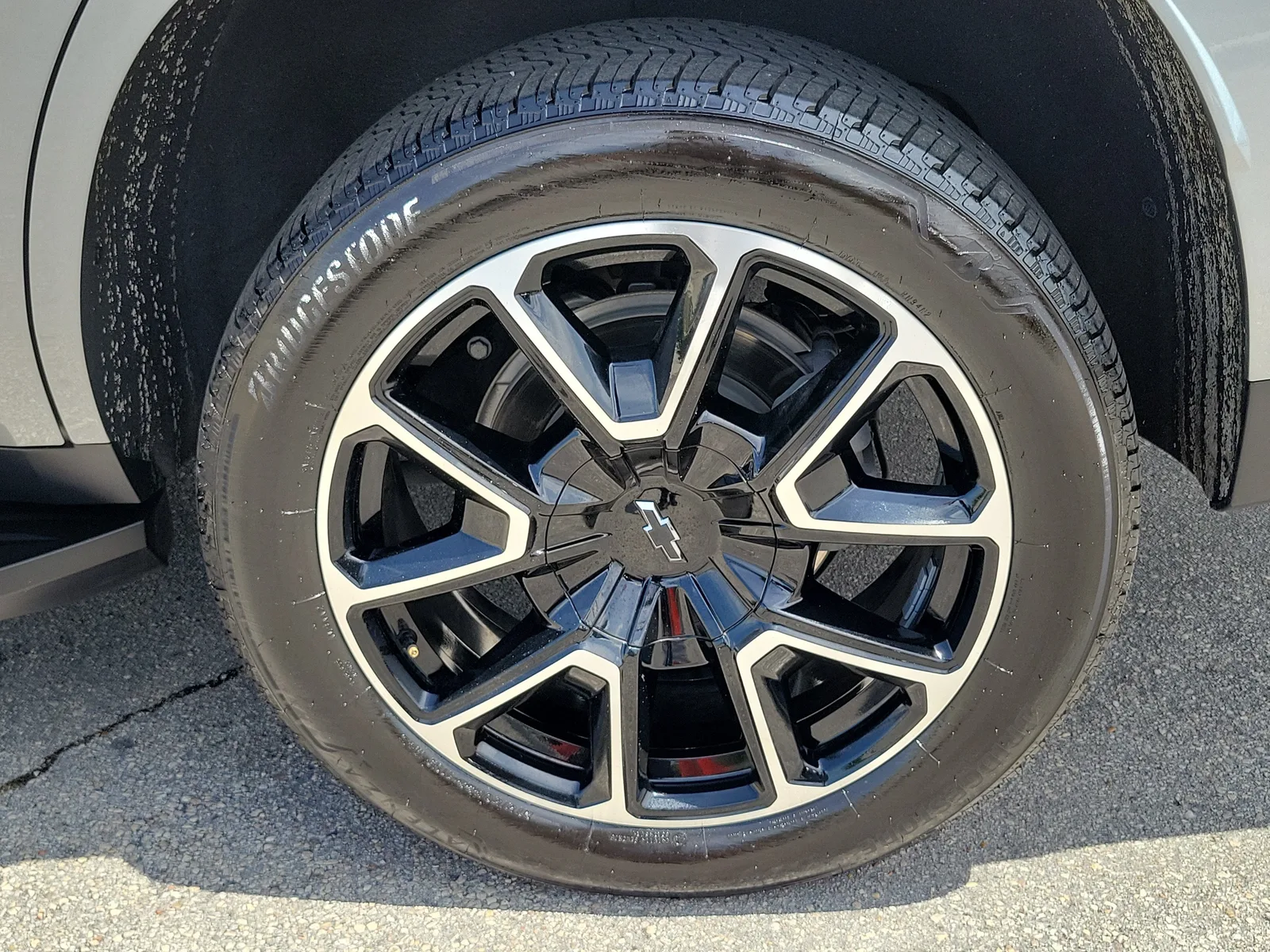 2023 Chevrolet Tahoe RST photo 13