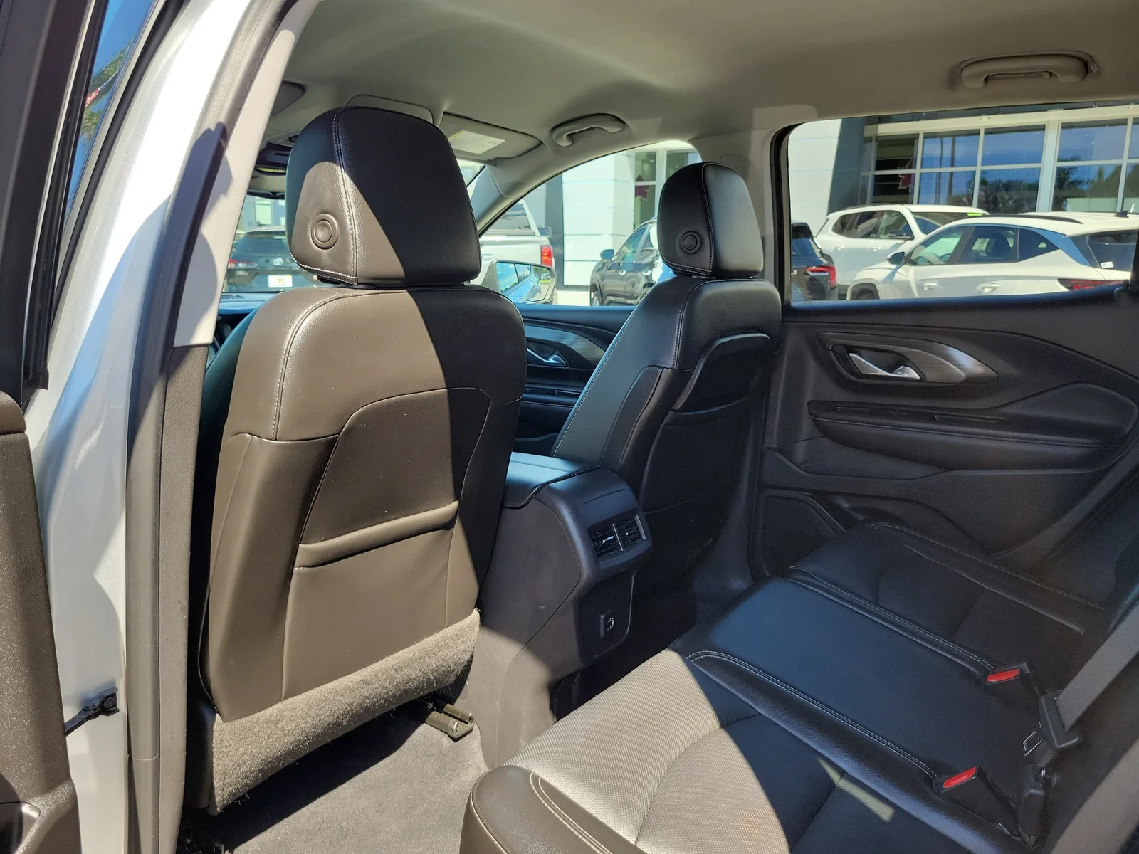 2022 GMC Terrain SLT photo 13