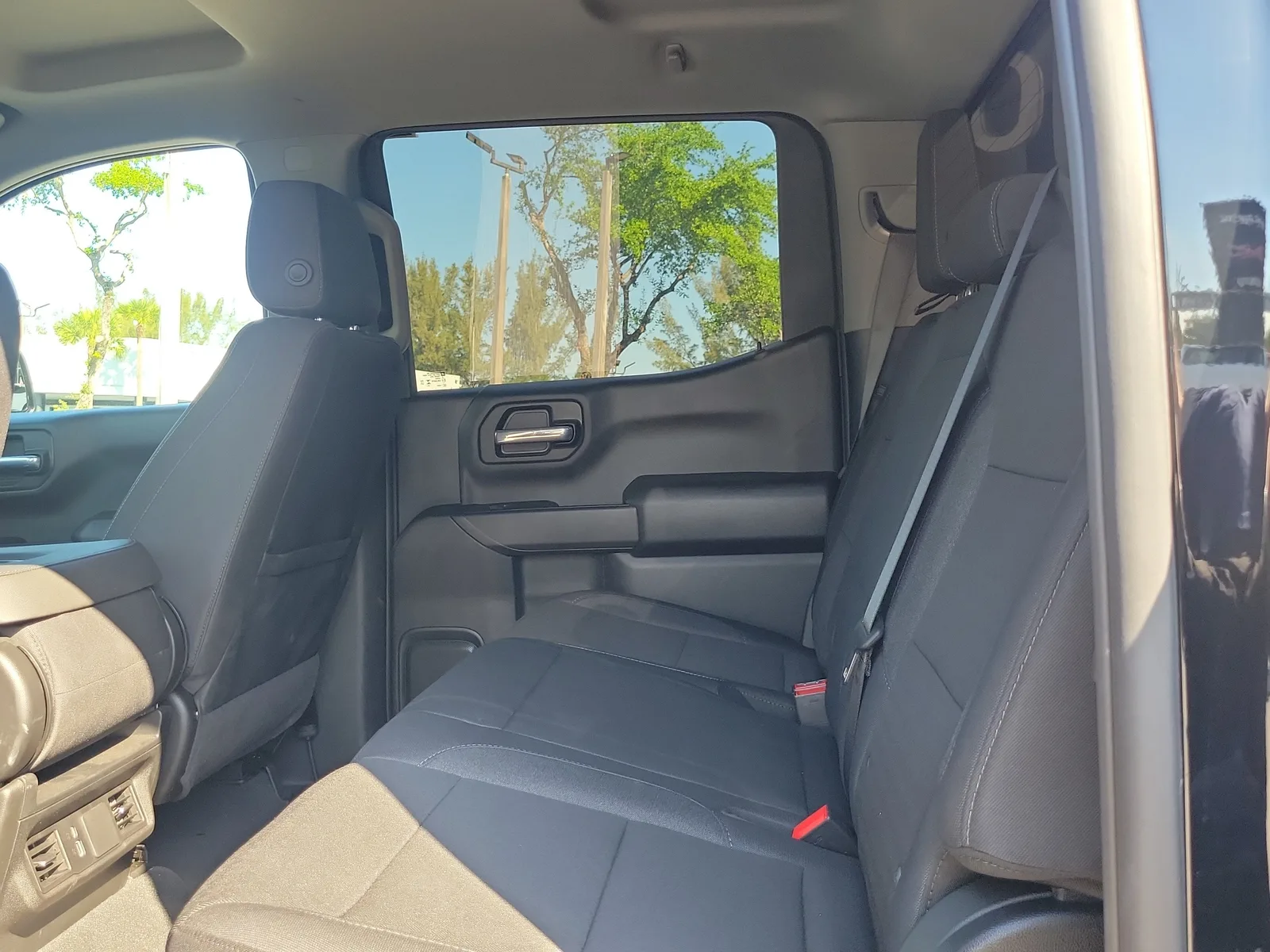 2026 Chevrolet Silverado 1500 Custom photo 14