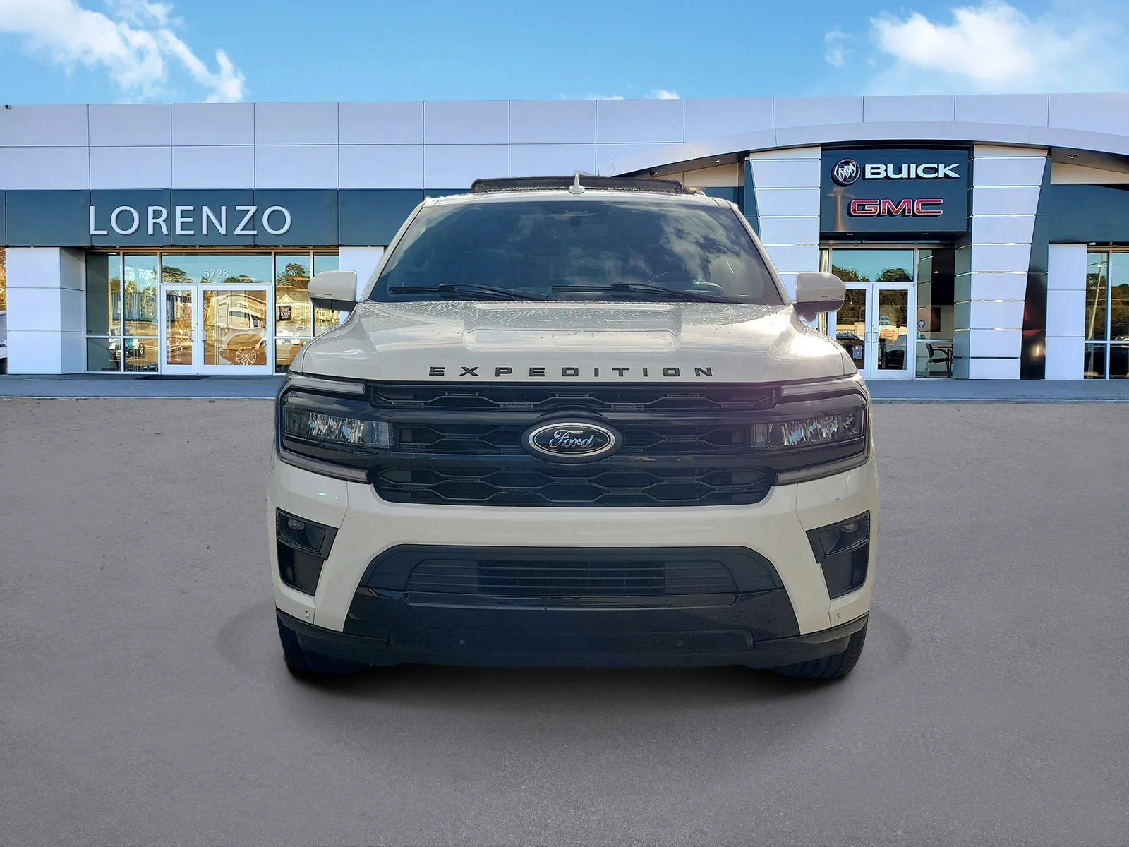 2023 Ford Expedition Max Limited photo 2