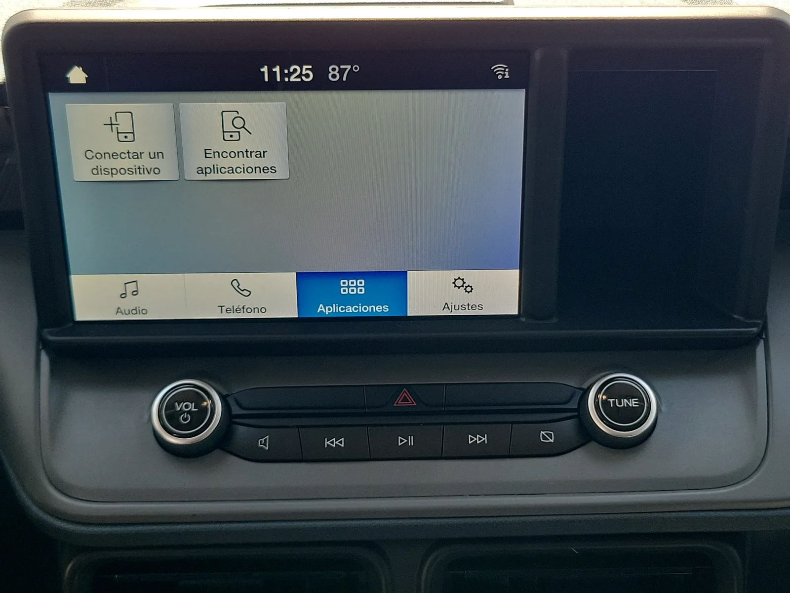 2022 Ford Maverick XL photo 19