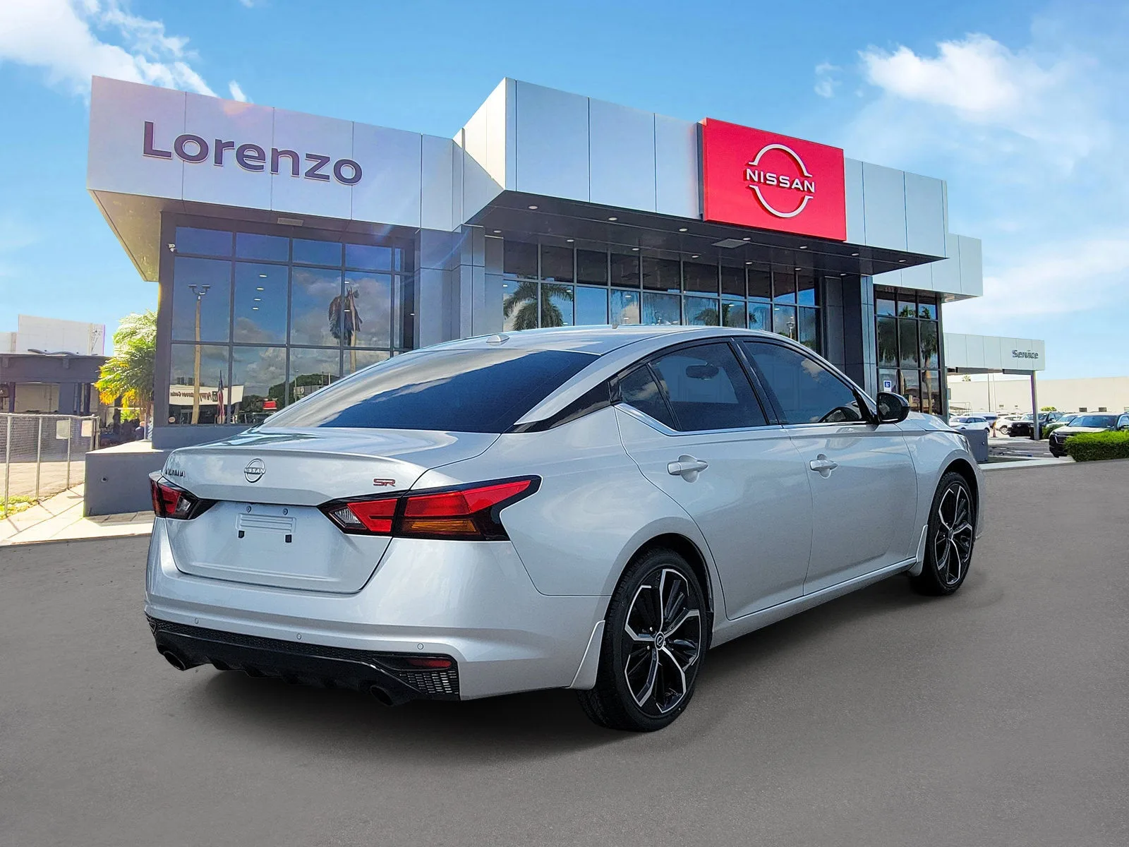 2024 Nissan Altima 2.5 SR photo 5