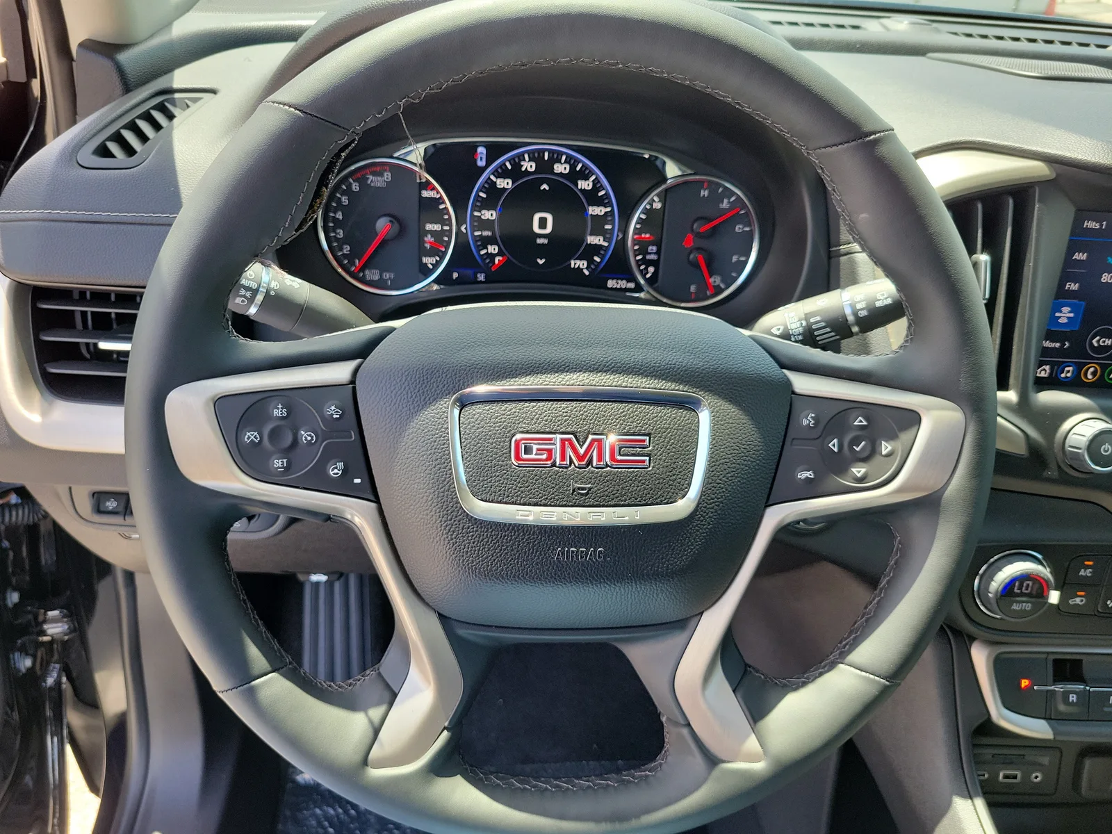 2024 GMC Terrain Denali 4WD photo 21