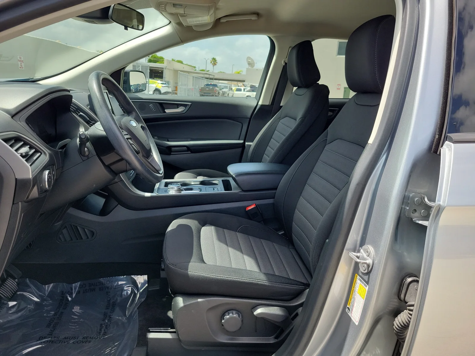 2022 Ford Edge SE 4WD photo 11