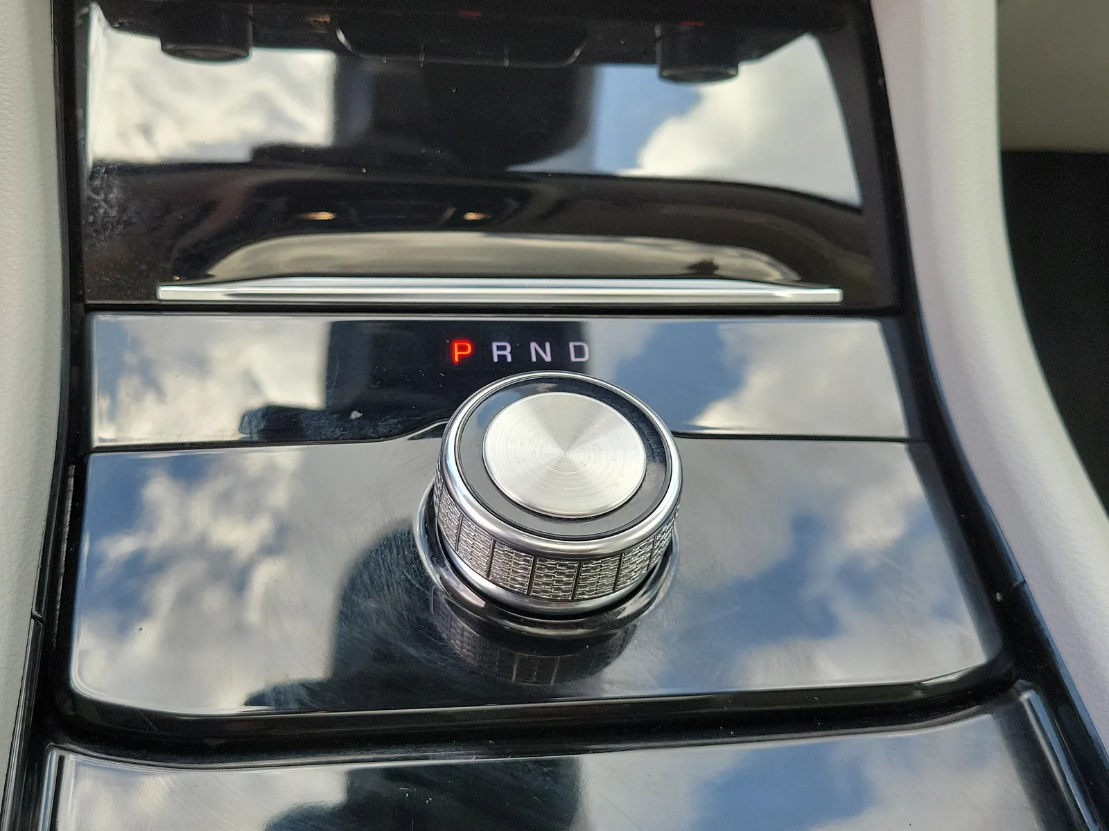 2021 Jeep Grand Cherokee L Overland photo 27
