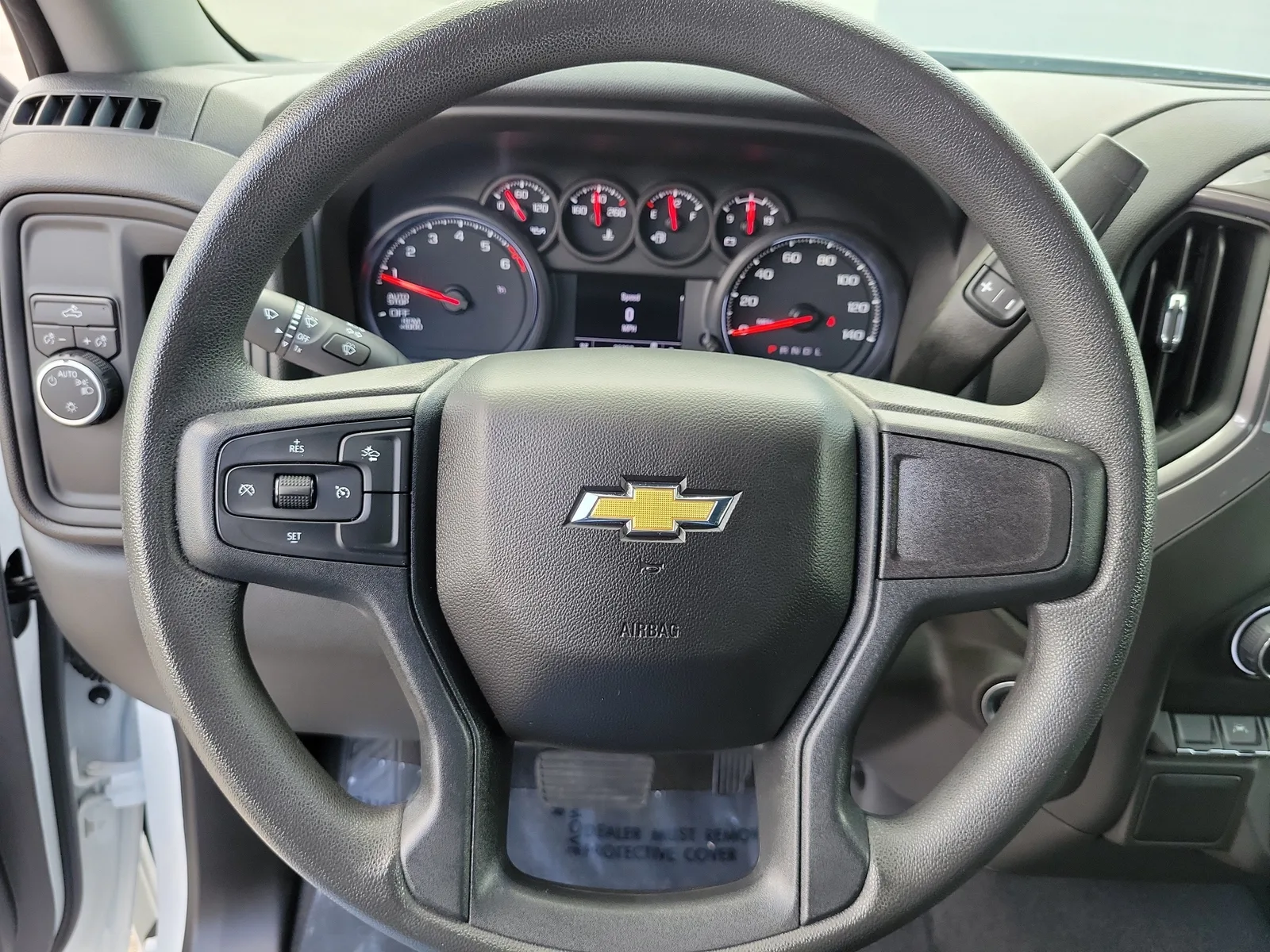 2024 Chevrolet Silverado 1500 Custom photo 26