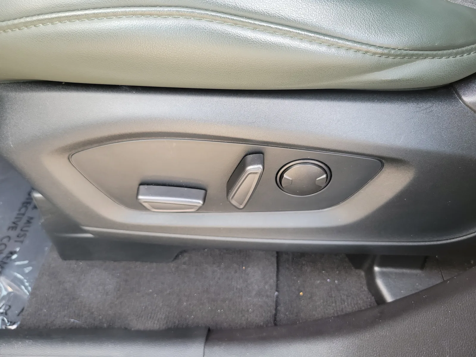 2023 Ford Explorer Timberline 4WD photo 13