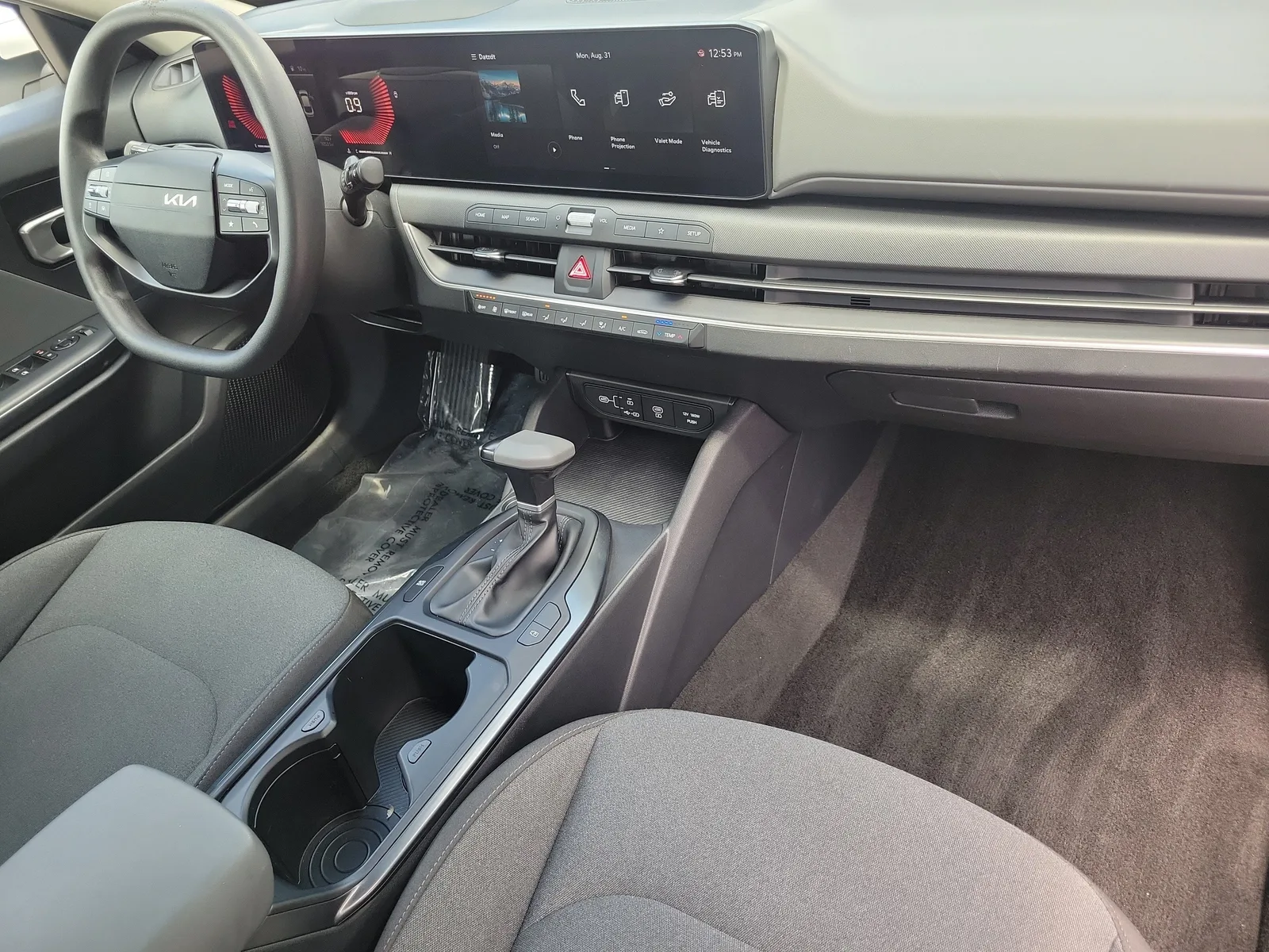 2025 Kia K4 LX photo 14