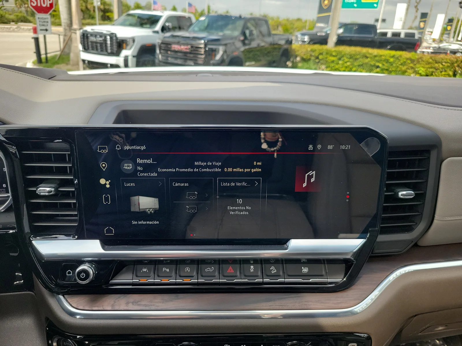 2024 GMC Sierra 1500 SLT photo 21