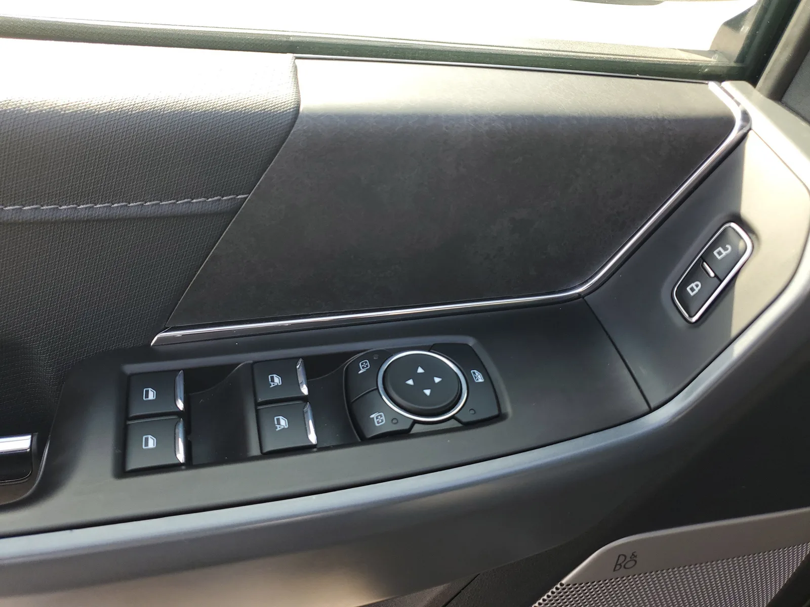 2024 Ford F-150 XLT 4WD photo 28