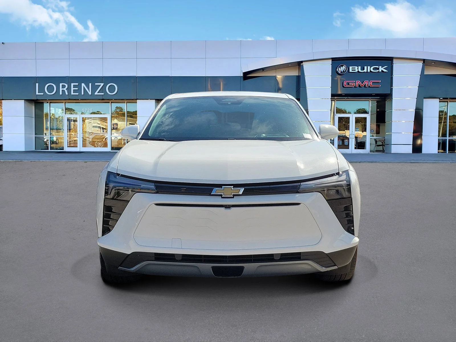 2025 Chevrolet Blazer EV LT photo 2