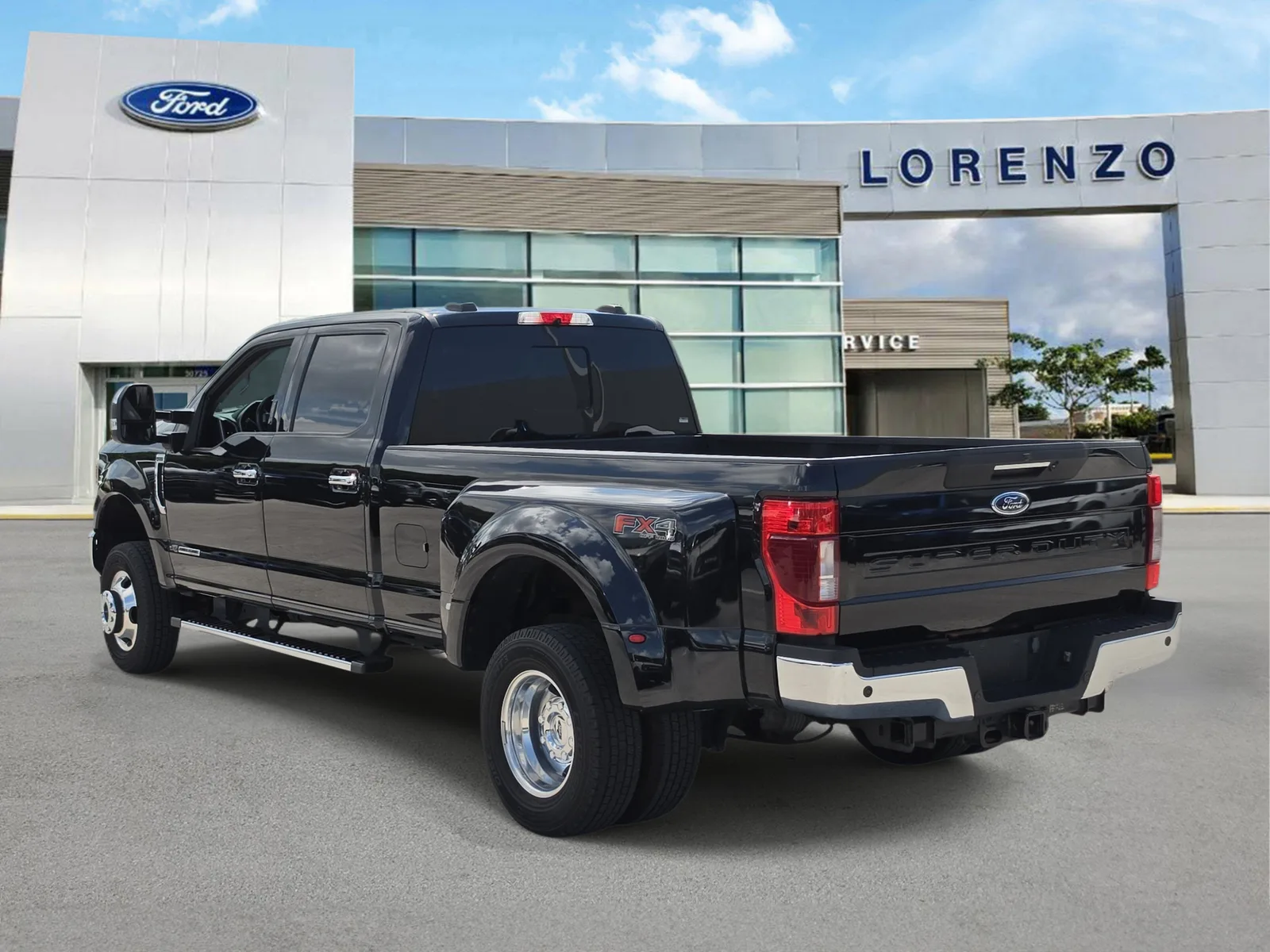 2020 Ford Super Duty F-350 DRW LARIAT 4WD Diesel photo 6