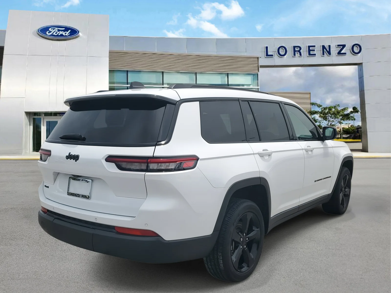 2024 Jeep Grand Cherokee L Altitude X 4WD photo 5