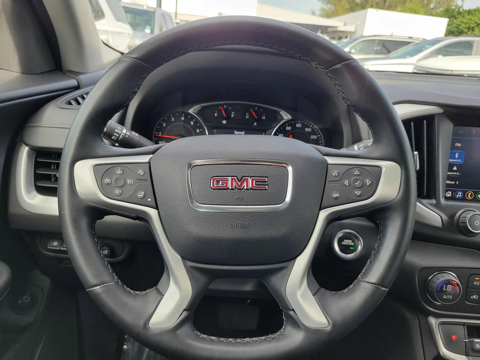 2023 GMC Terrain SLT photo 21