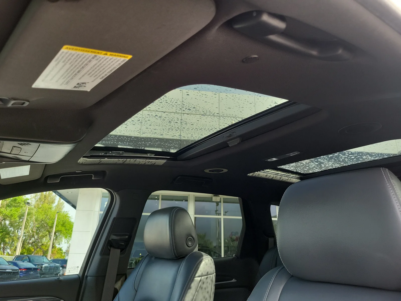 2023 Buick Enclave Premium photo 12