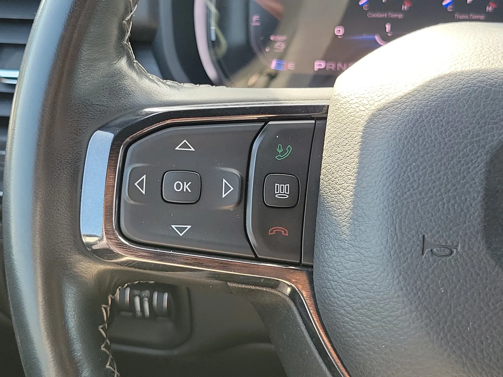 2024 RAM 3500 Limited 4WD Diesel photo 18