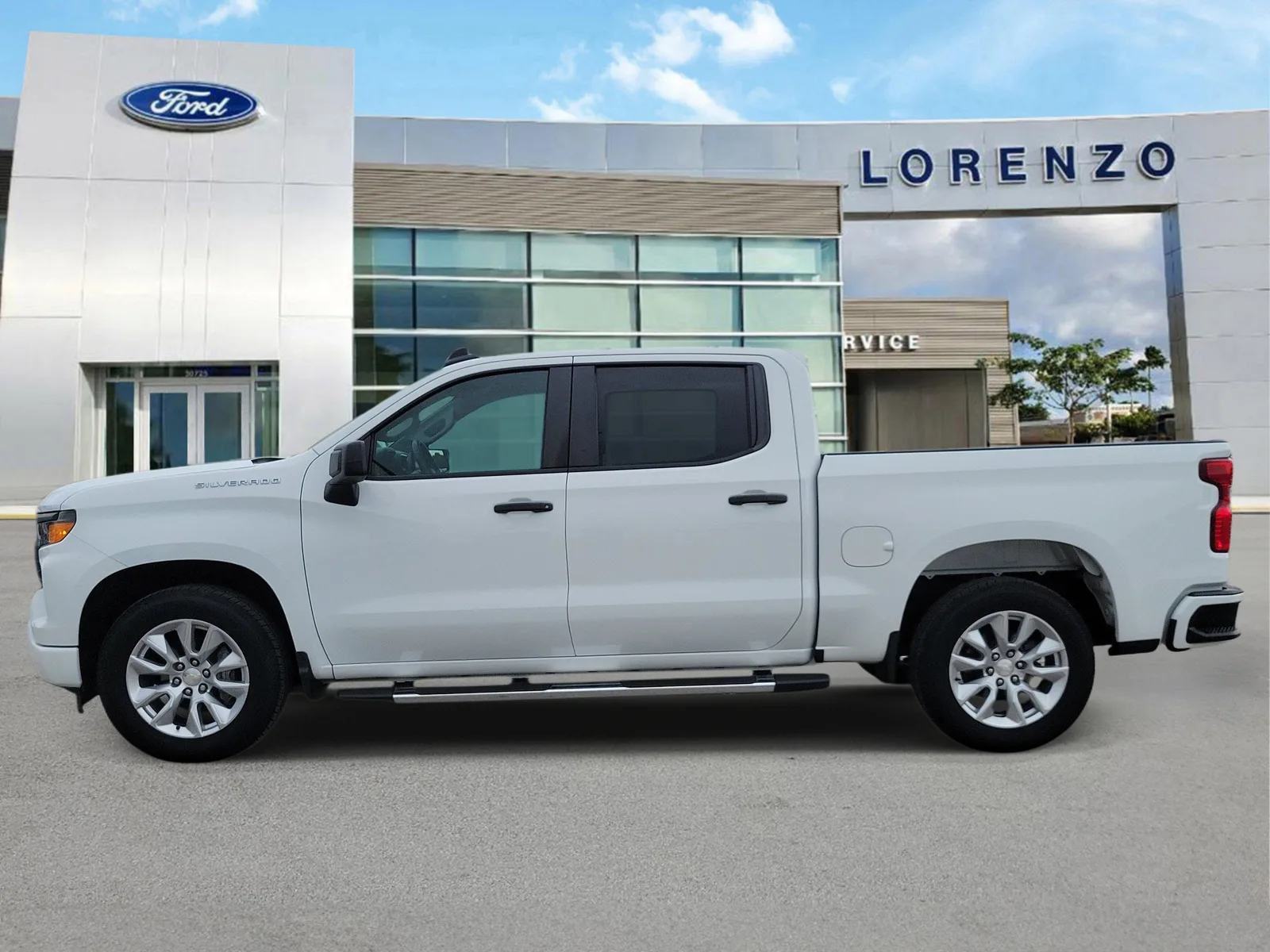 2022 Chevrolet Silverado 1500 Custom photo 8