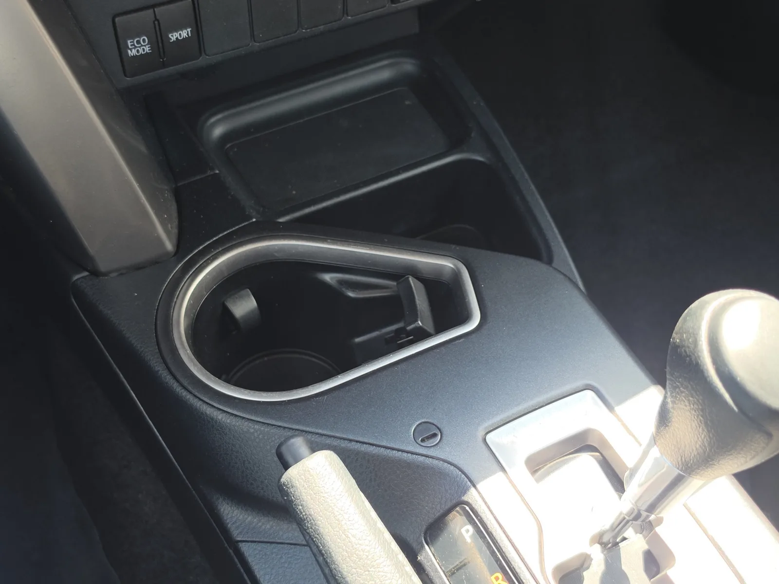2017 Toyota RAV4 XLE photo 20