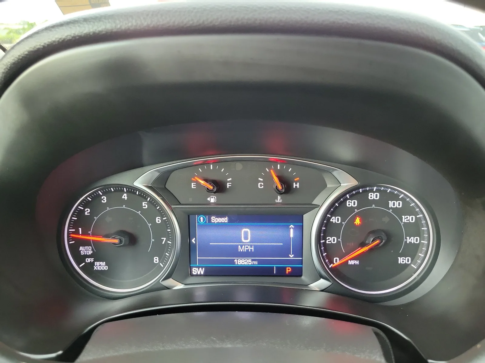 2024 GMC Terrain SLE photo 26